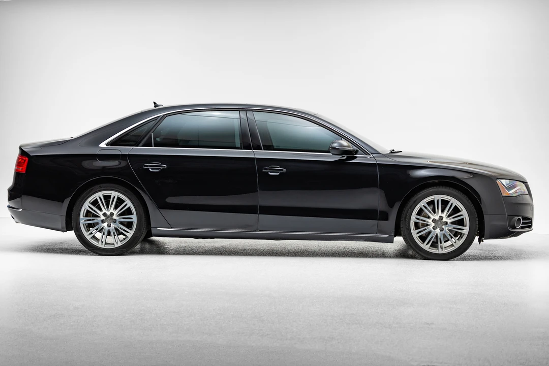 2014 Audi D4 A8 - Image 10 of 31