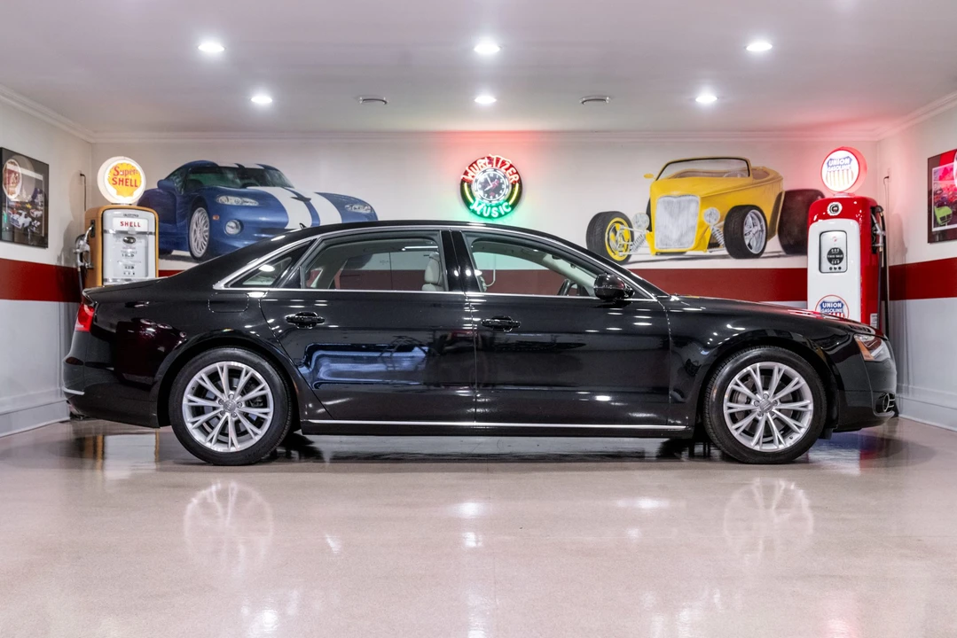 2014 Audi D4 A8 - Image 14 of 31