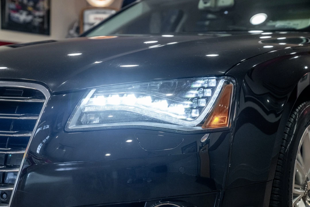 2014 Audi D4 A8 - Image 19 of 31