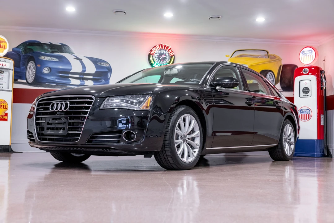 2014 Audi D4 A8 - Image 7 of 31