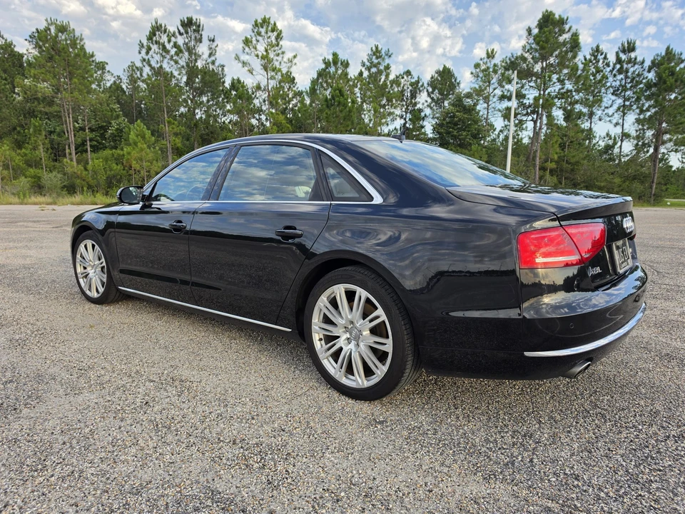 2014 Audi D4 A8 - Image 7 of 31
