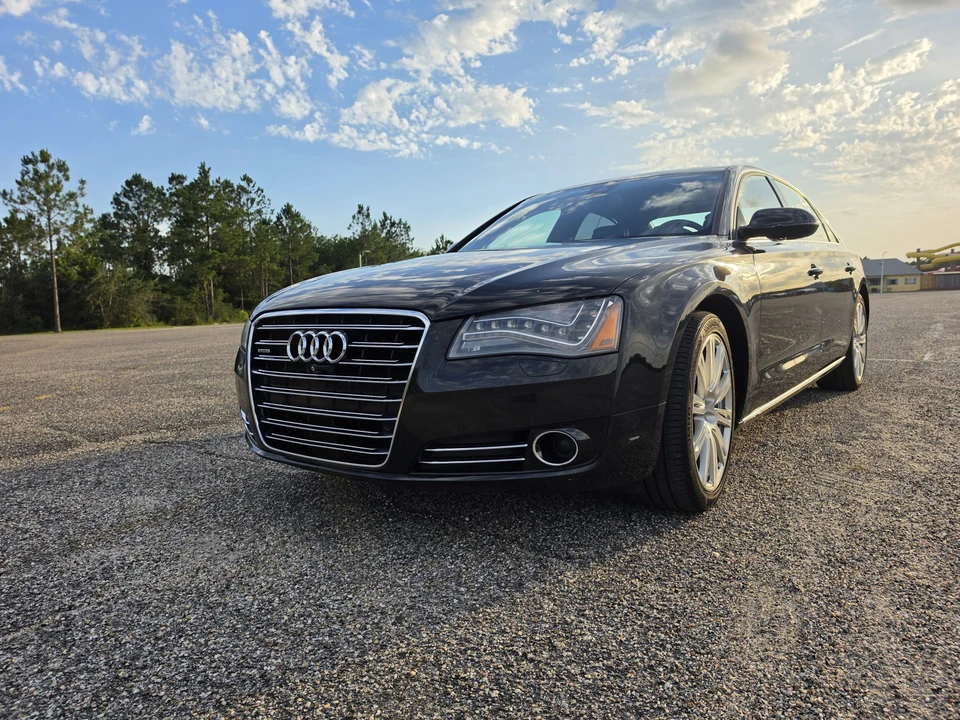 2014 Audi D4 A8 - Image 2 of 31