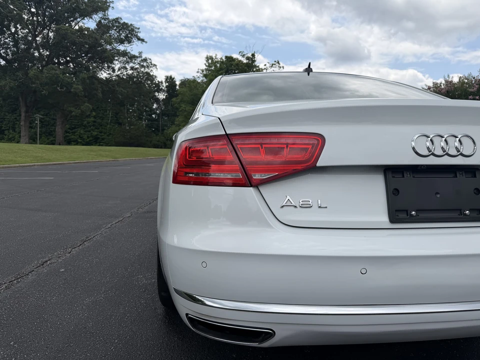 2014 Audi D4 A8 - Image 26 of 31