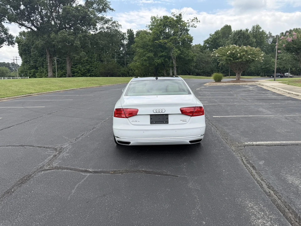 2014 Audi D4 A8 - Image 12 of 31