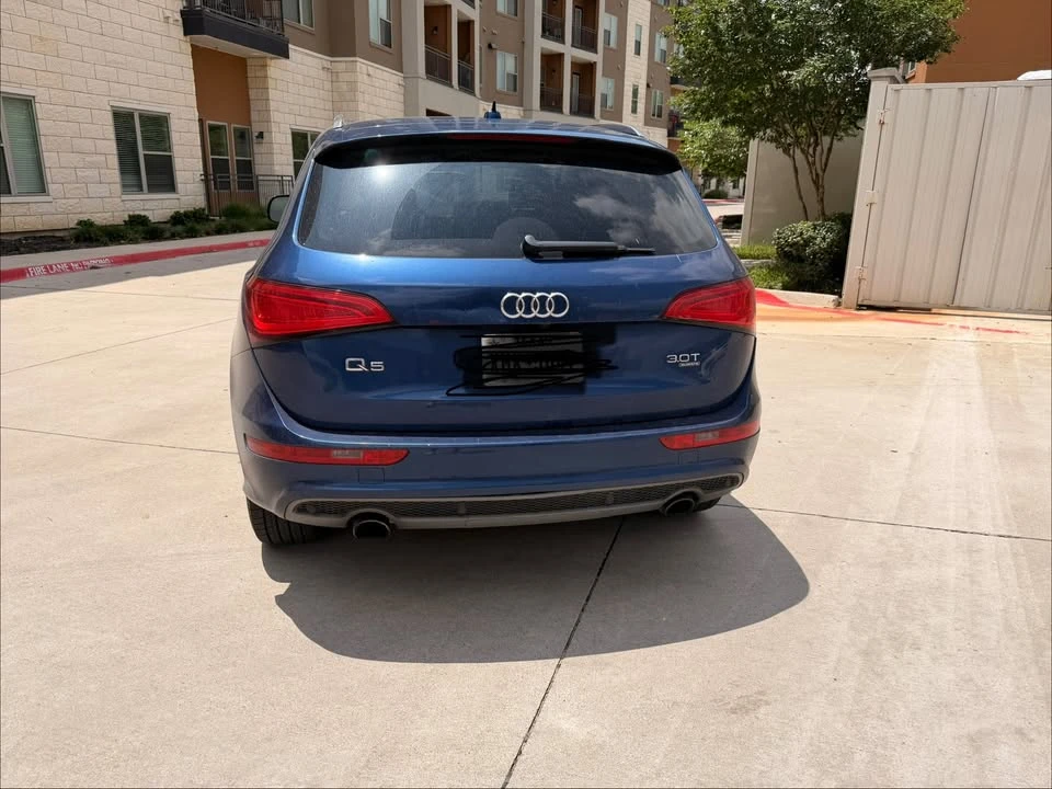 2014 Audi 8R Q5 - Image 2 of 3