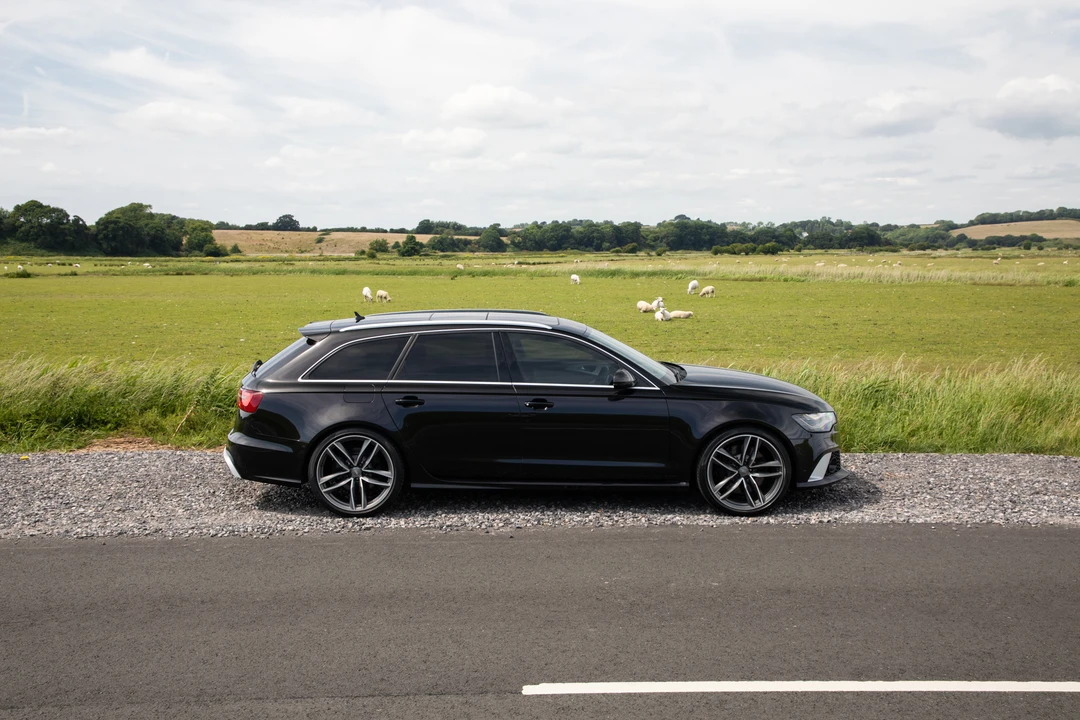 2014 Audi C7 RS6 - Image 16 of 31