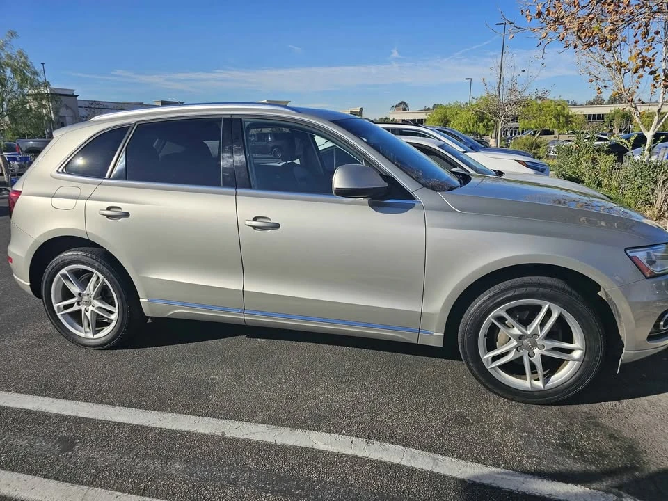 2014 Audi 8R Q5 - Image 2 of 6