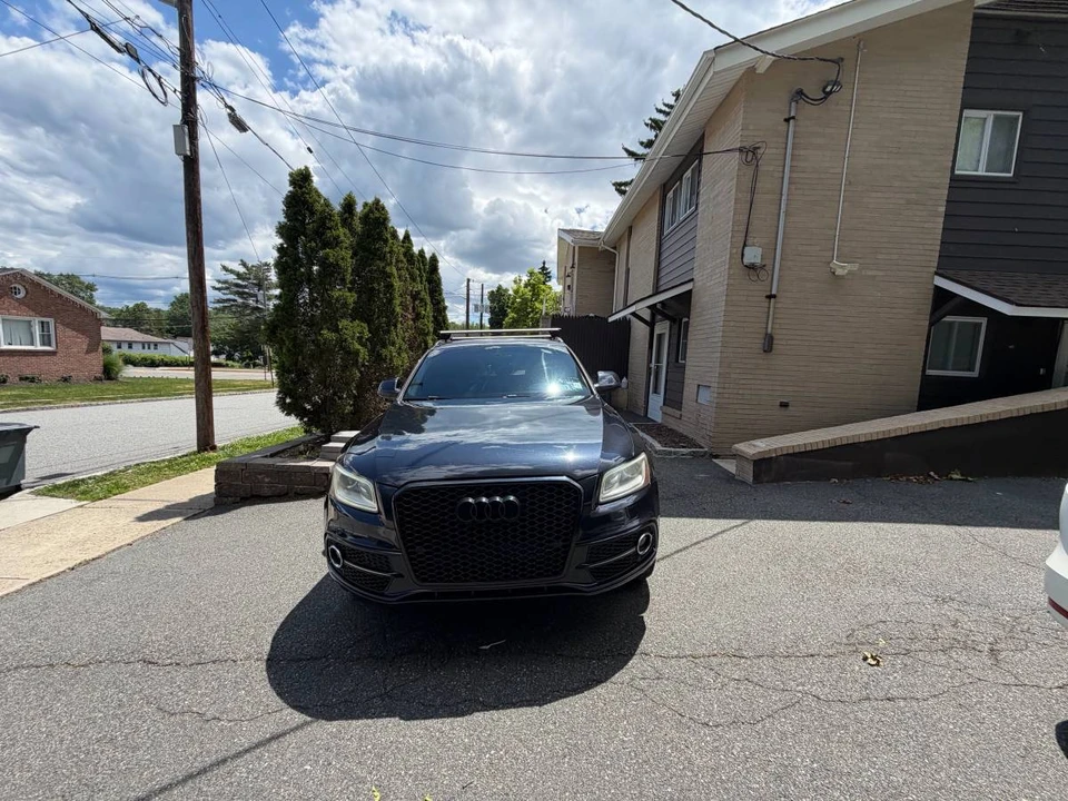 2014 Audi 8R Q5 - Image 2 of 9