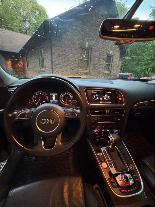 2014 Audi 8R Q5 - Image 7 of 10