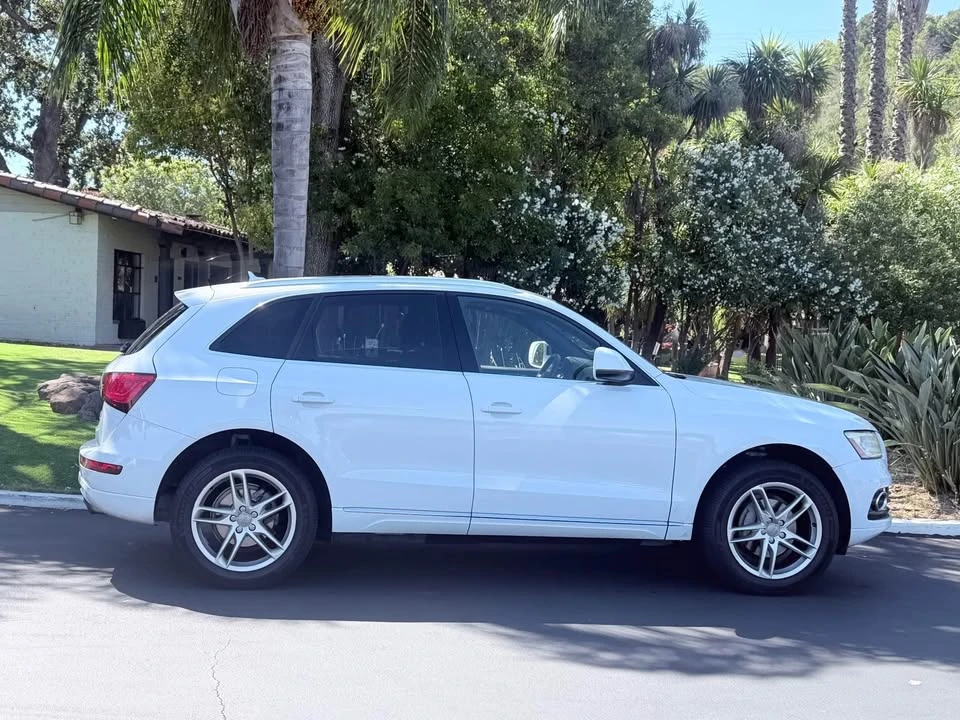 2014 Audi 8R Q5 - Image 5 of 18