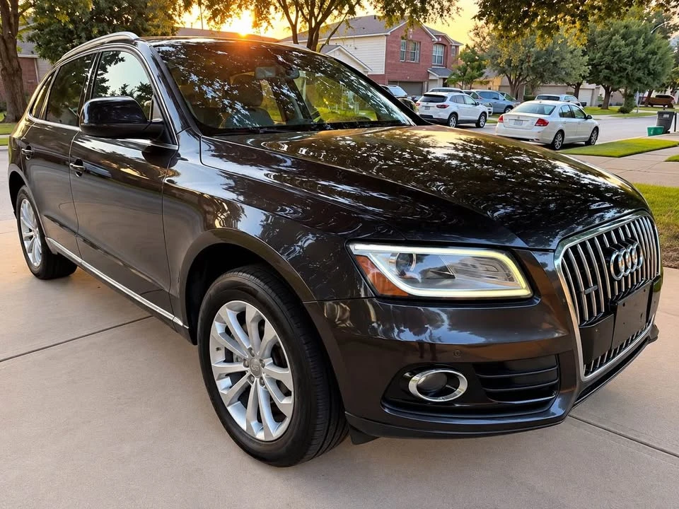 2014 Audi 8R Q5 - Image 2 of 11