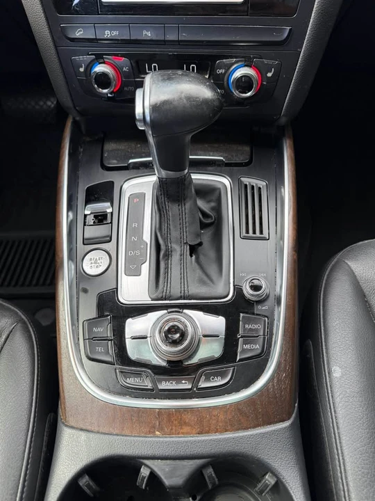 2014 Audi 8R Q5 - Image 9 of 18