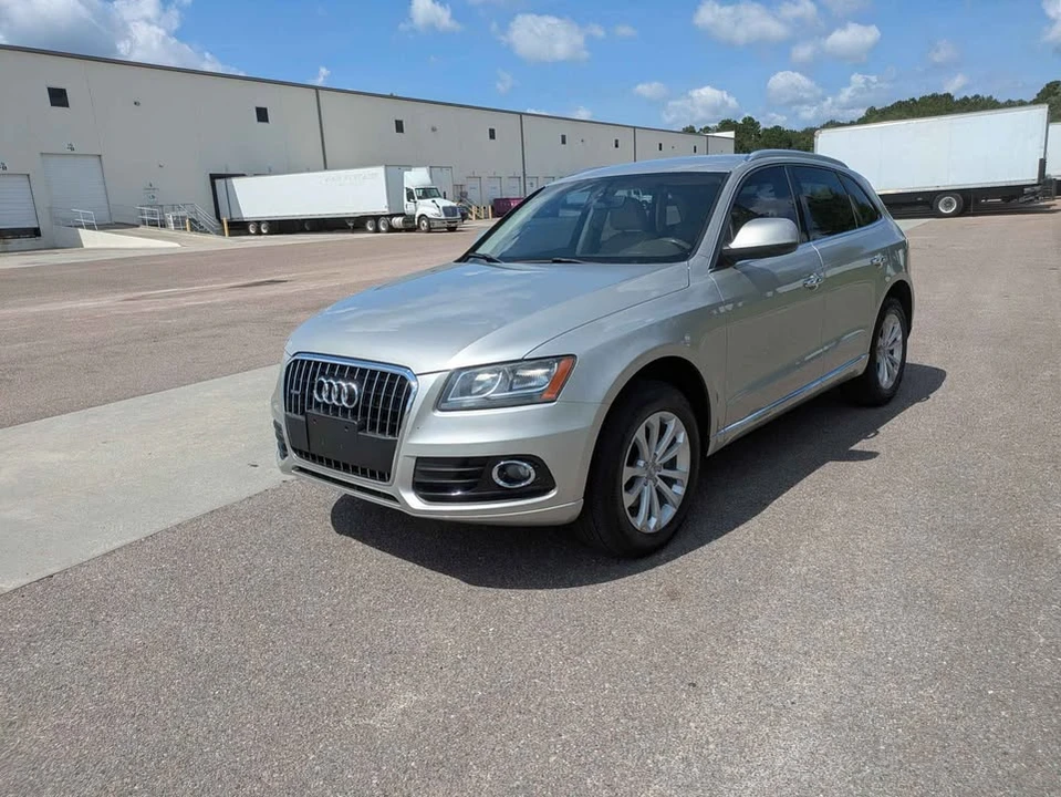 2014 Audi 8R Q5 - Image 2 of 20