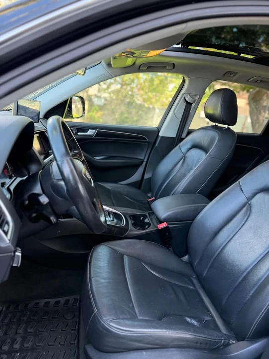 2014 Audi 8R Q5 - Image 8 of 11