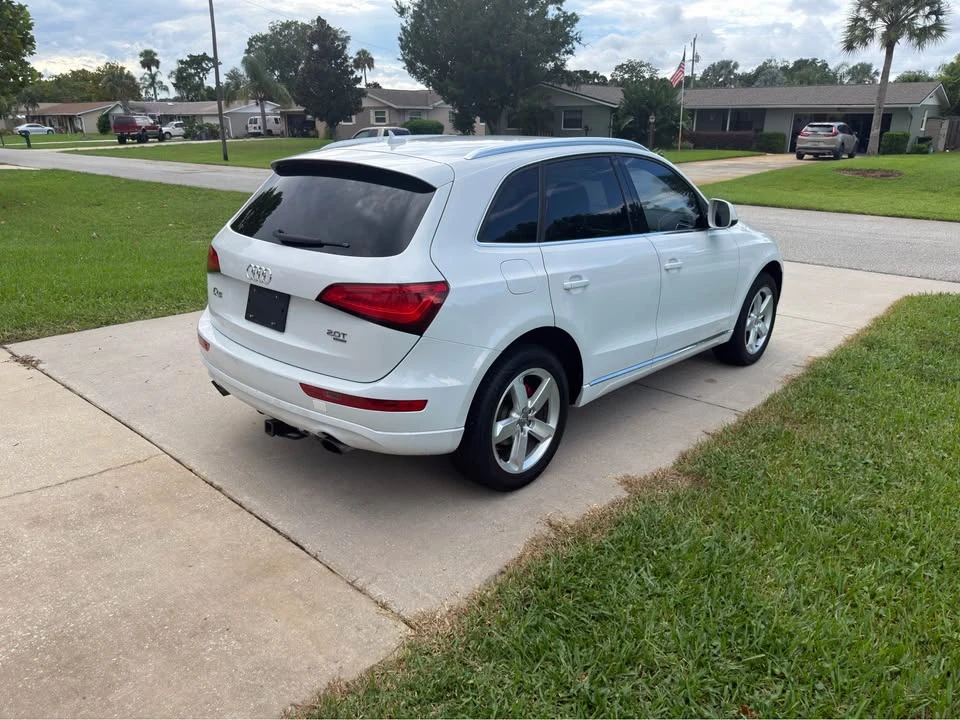 2014 Audi 8R Q5 - Image 2 of 10