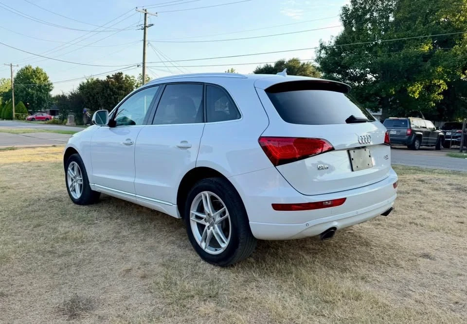 2014 Audi 8R Q5 - Image 8 of 13