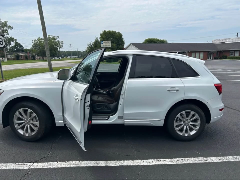2014 Audi 8R Q5 - Image 2 of 4