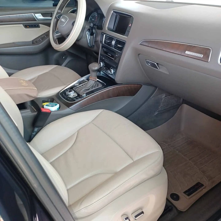 2014 Audi 8R Q5 - Image 10 of 11