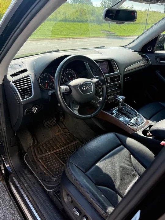 2014 Audi 8R Q5 - Image 8 of 9