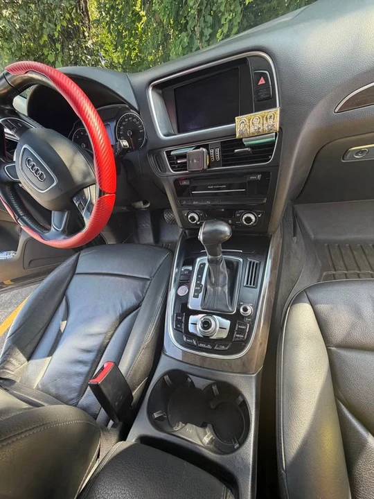 2014 Audi 8R Q5 - Image 8 of 17