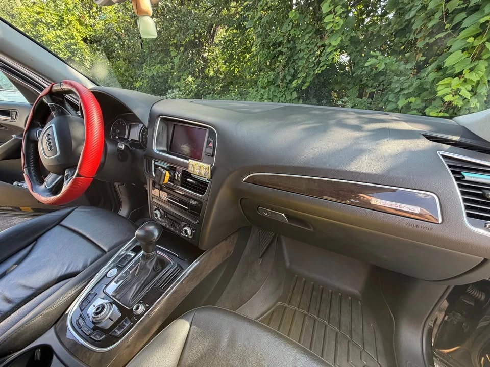 2014 Audi 8R Q5 - Image 10 of 17