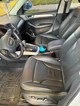 2014 Audi Q5 2.0T Quattro Premium Sport Utility 4D