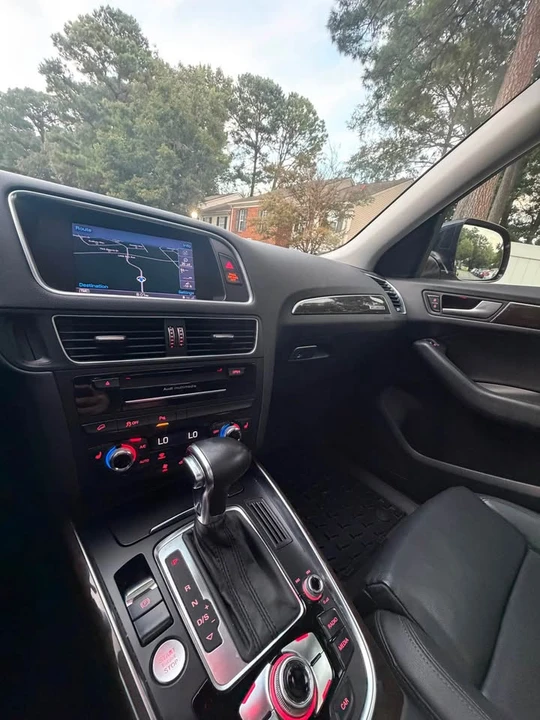 2014 Audi 8R Q5 - Image 6 of 17
