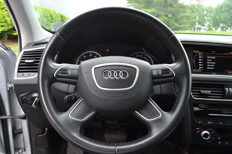 2014 Audi 8R Q5 - Image 8 of 17