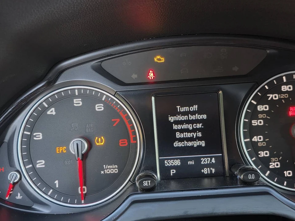 2014 Audi 8R Q5 - Image 9 of 24