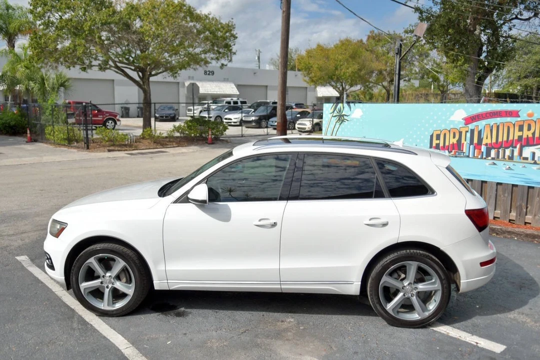 2014 Audi 8R Q5 - Image 9 of 12