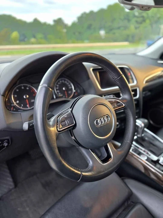 2014 Audi 8R Q5 - Image 10 of 15