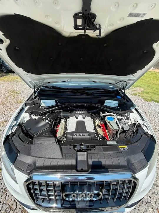 2014 Audi 8R Q5 - Image 10 of 12