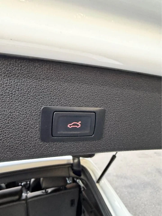2014 Audi 8R Q5 - Image 17 of 17