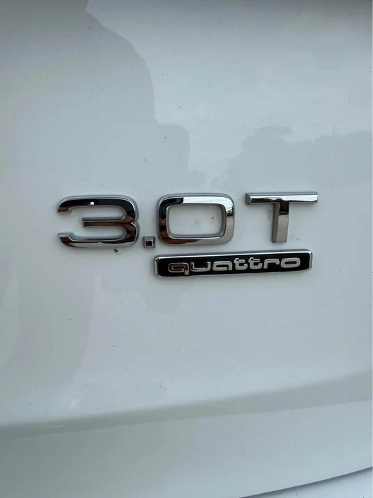 2014 Audi 8R Q5 - Image 10 of 20