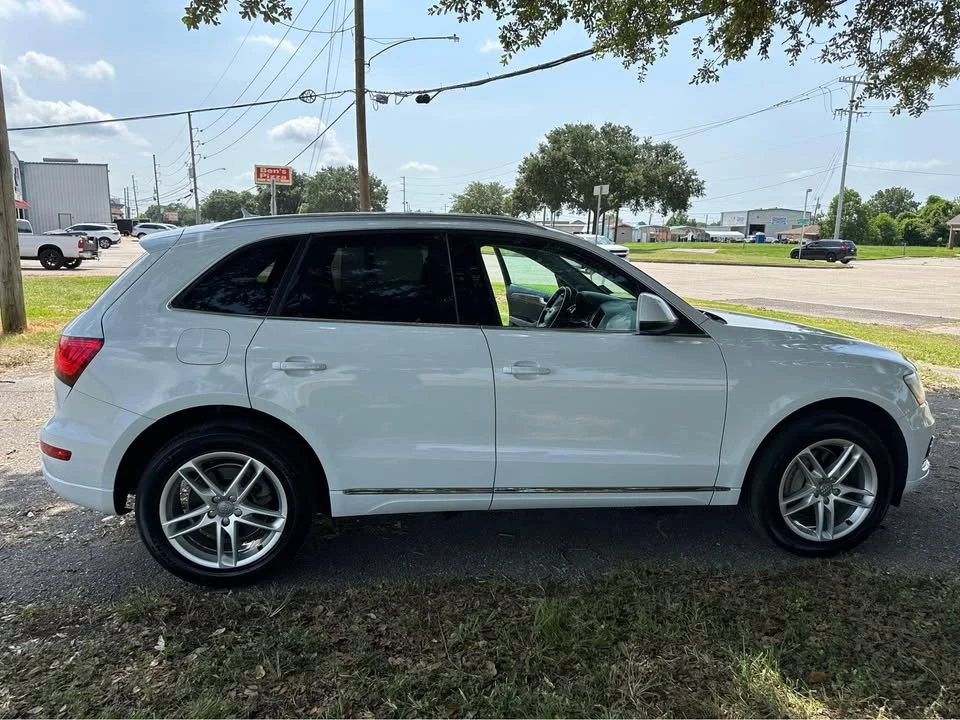 2014 Audi 8R Q5 - Image 2 of 19