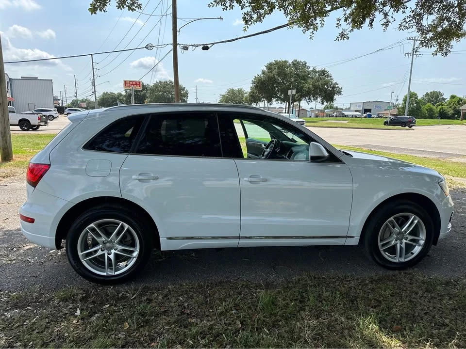 2014 Audi 8R Q5 - Image 2 of 19