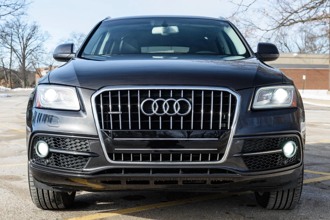 2014 Audi 8R Q5 - Image 2 of 31