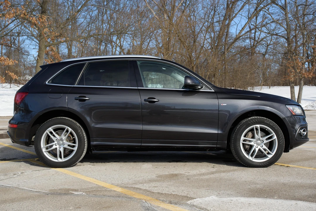 2014 Audi 8R Q5 - Image 3 of 31