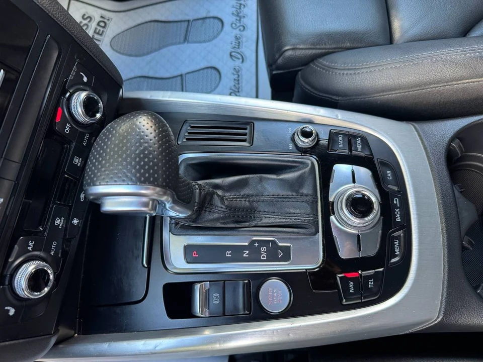 2014 Audi 8R Q5 - Image 8 of 17