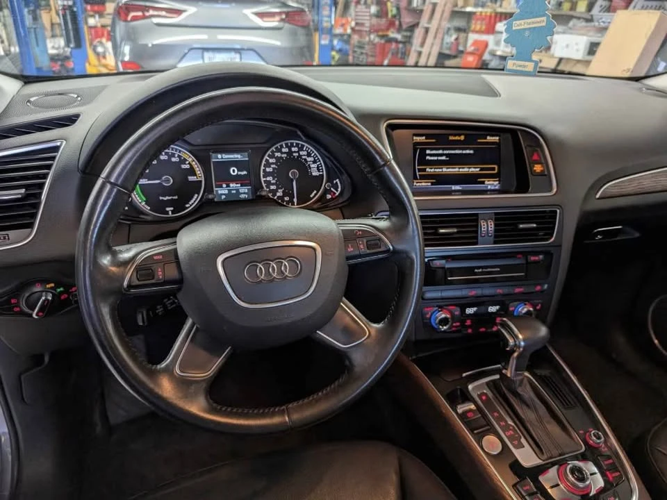 2014 Audi 8R Q5 - Image 10 of 18