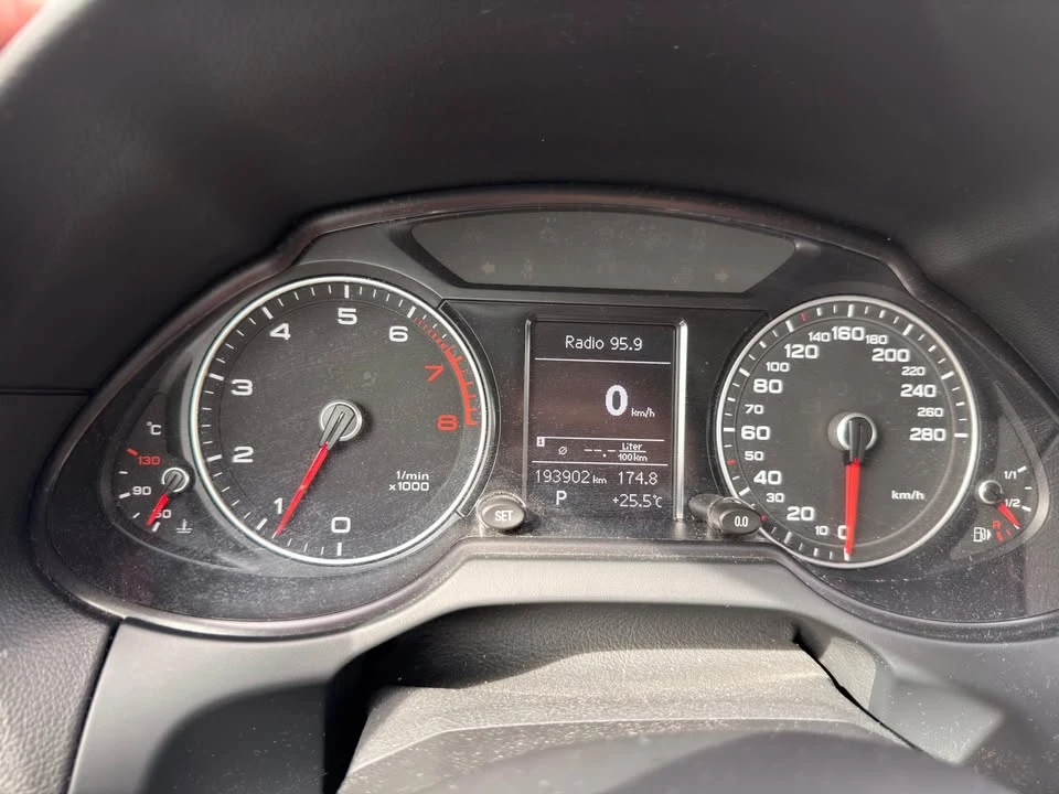 2014 Audi 8R Q5 - Image 15 of 17