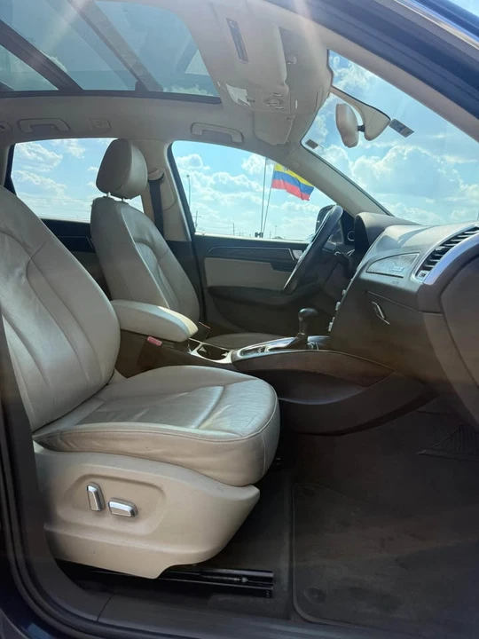 2014 Audi 8R Q5 - Image 11 of 12