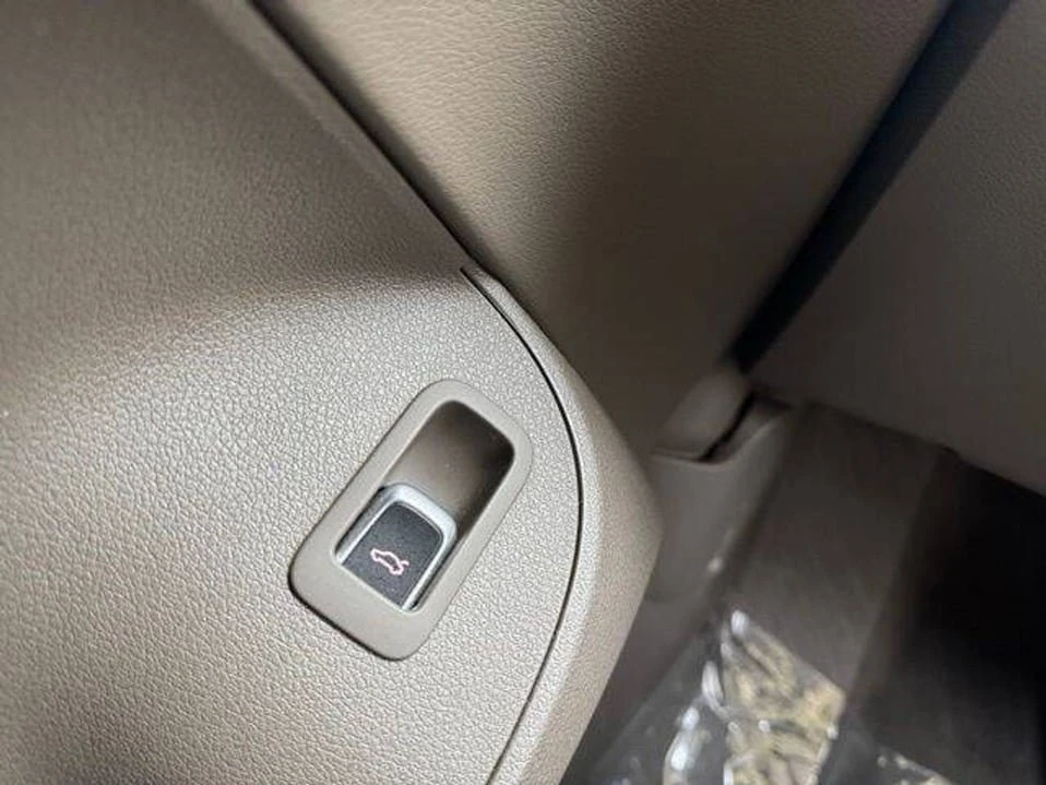 2014 Audi 8R Q5 - Image 13 of 20