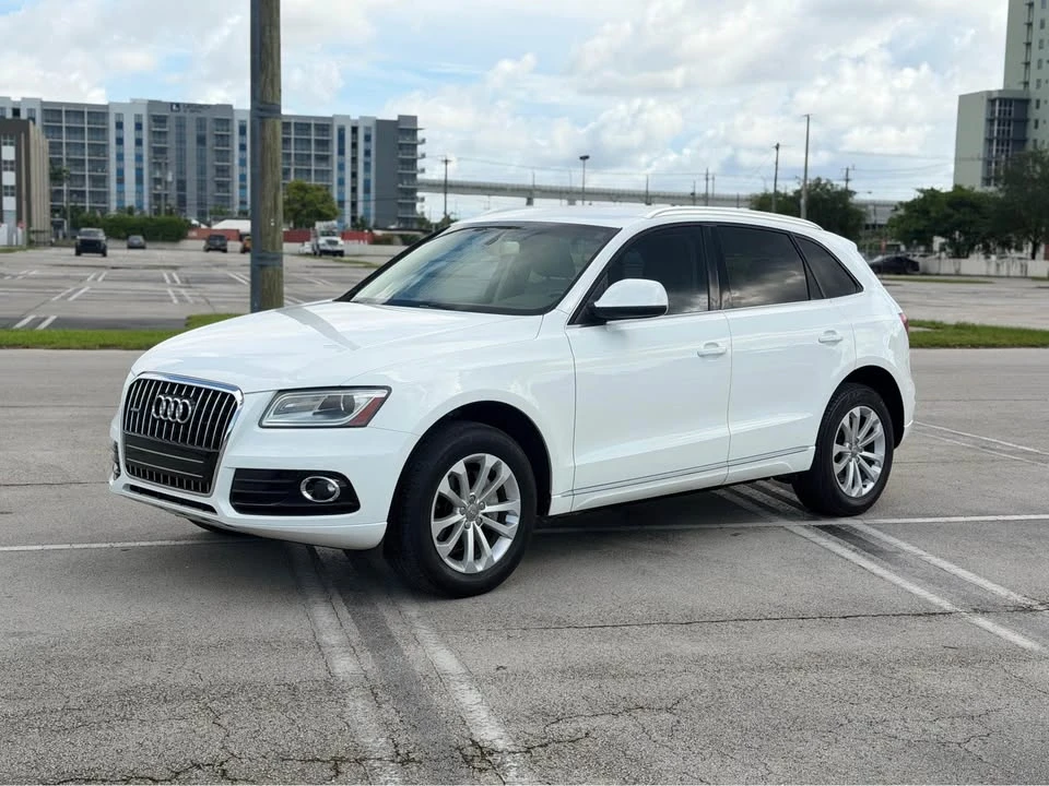 2014 Audi 8R Q5 - Image 2 of 15