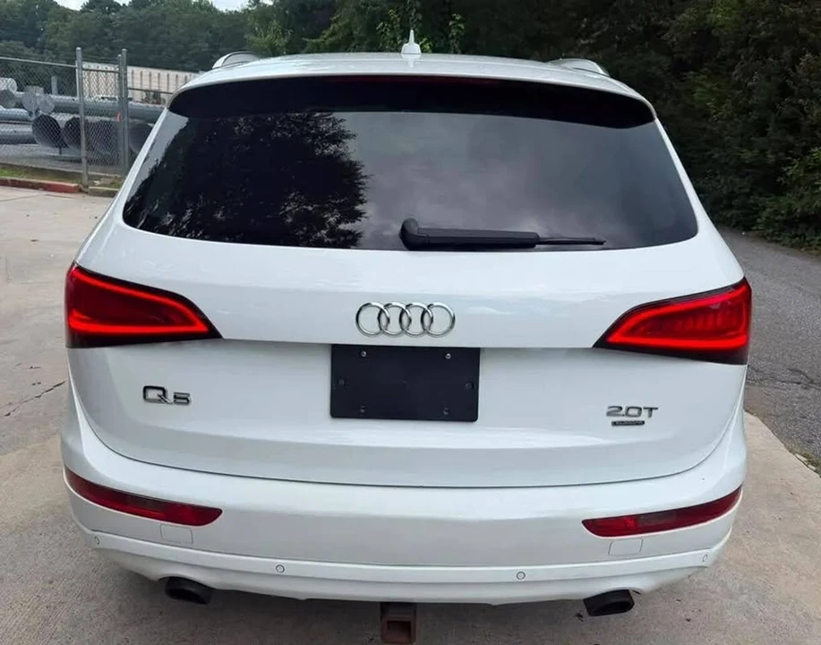 2014 Audi 8R Q5 - Image 10 of 20