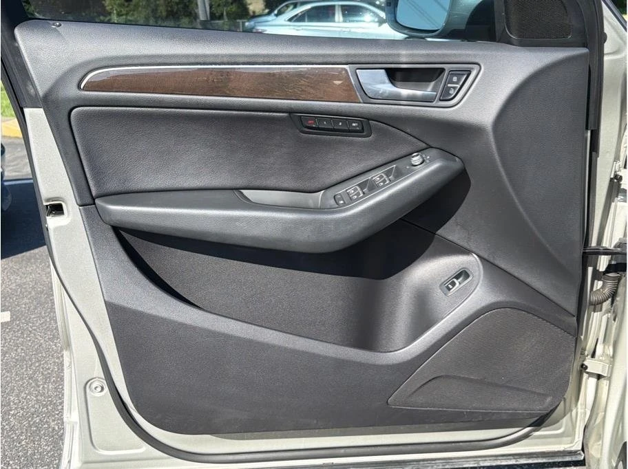 2014 Audi 8R Q5 - Image 7 of 20