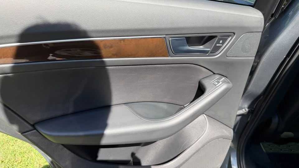 2014 Audi 8R Q5 - Image 8 of 20