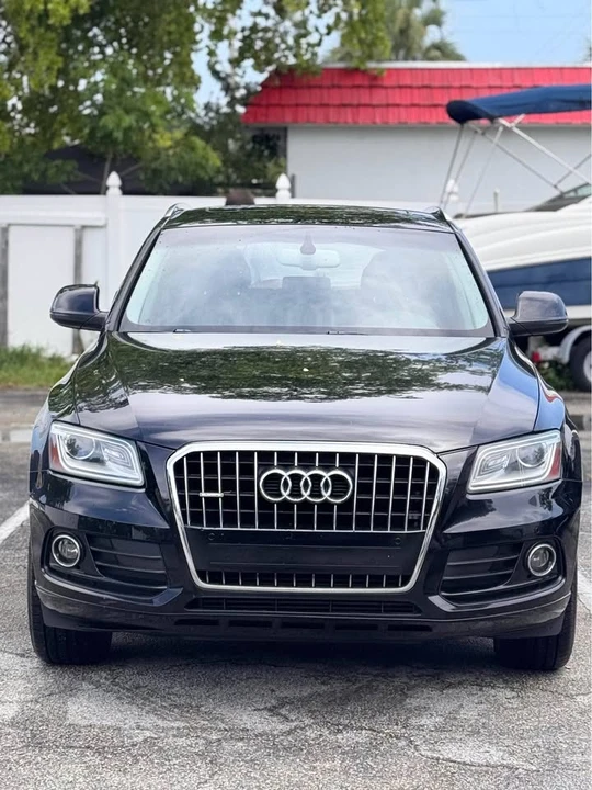 2014 Audi 8R Q5 - Image 2 of 10