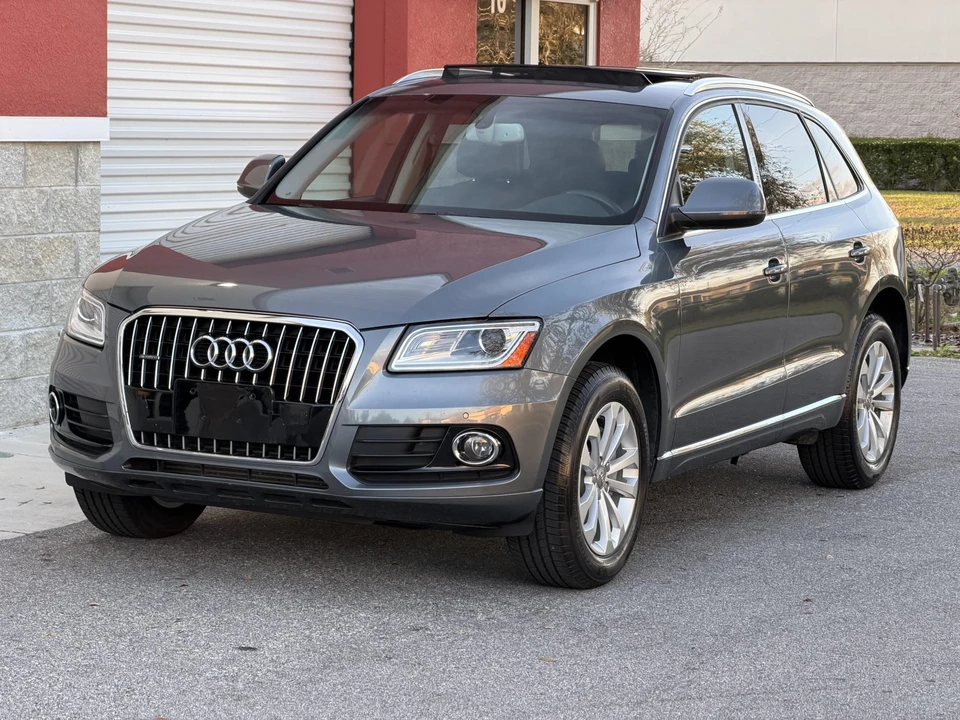 2014 Audi 8R Q5 - Image 2 of 31