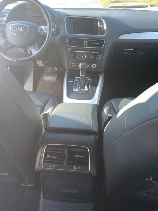 2014 Audi 8R Q5 - Image 9 of 14